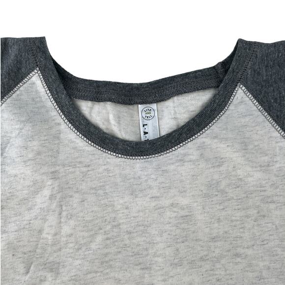 LAT Raglan Baseball Tee Shirt Top Ladies Large Heather Gray Crew Neck 3/4 Sleeve - Picture 3 of 10